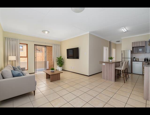 2 BEDROOM APARTMENT FOR SALE IN RANDPARK RIDGE